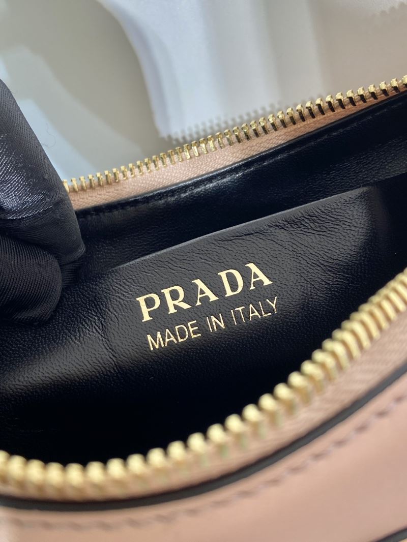 Pra*a hobo bags